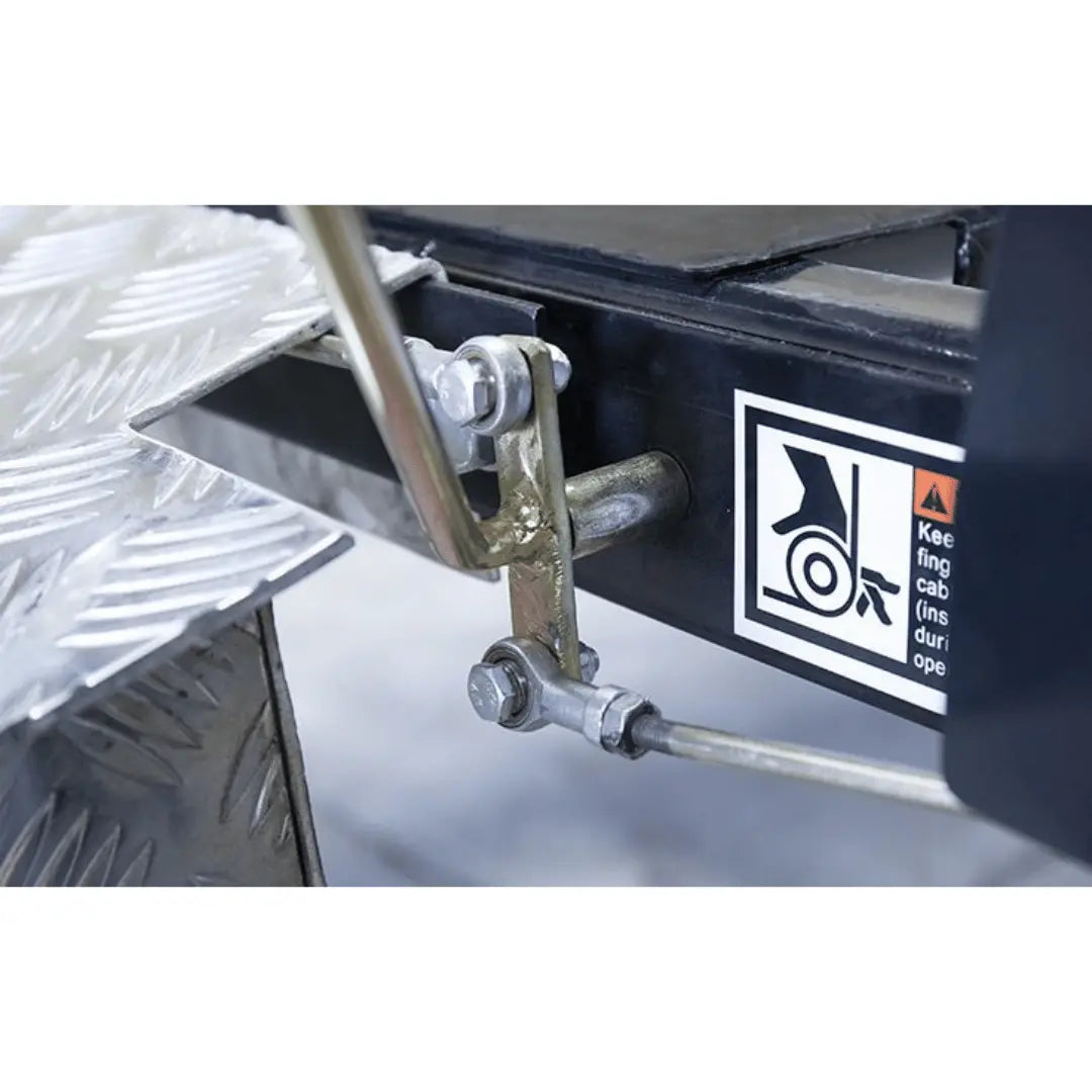 GrandPrix GP-9XLT 9,000-lb. Capacity 4 Post Garage Lift